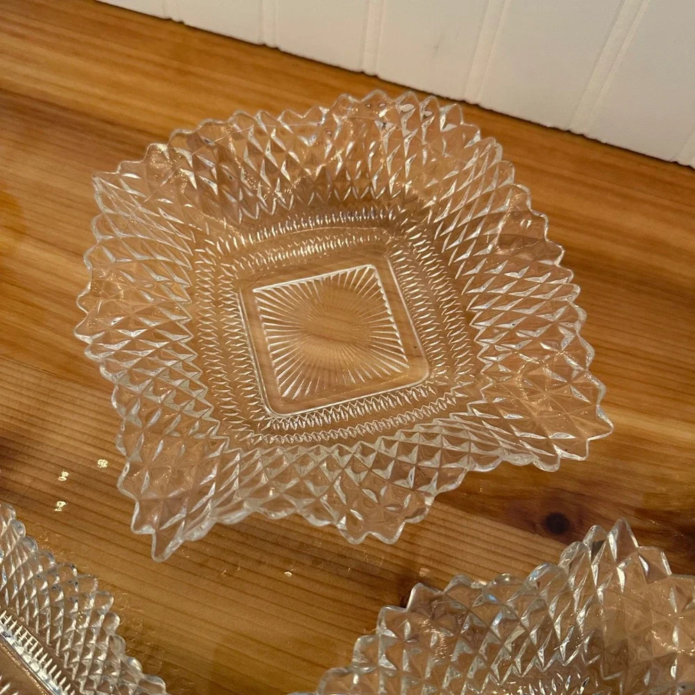Vintage Indiana Glass Diamond Point Nut-Candy Dish 6pc Exc Sunburst 1 Tip Chip
